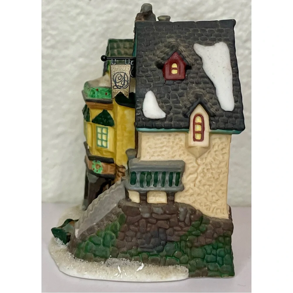Department 56 The Grapes Inn Christmas Tree Ornament